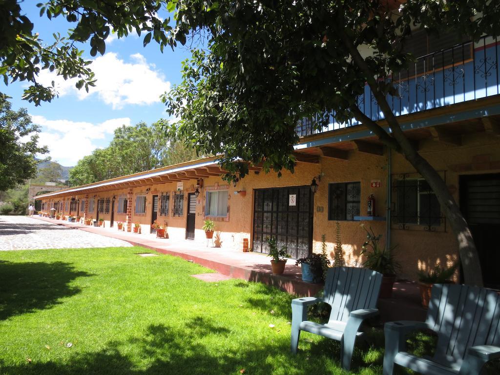 Hotel Concierge Plaza La Esperanza Tequisquiapan Zewnętrze zdjęcie